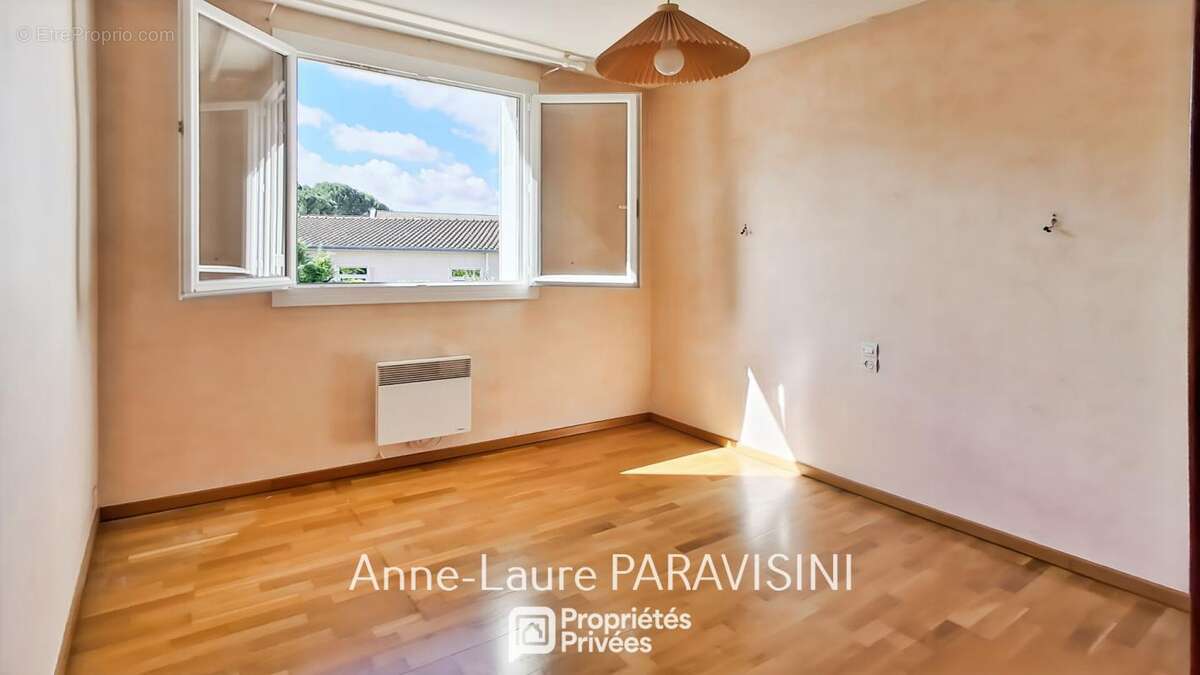 Pennautier Maison 4 chambres, garages et jardin - photo 13