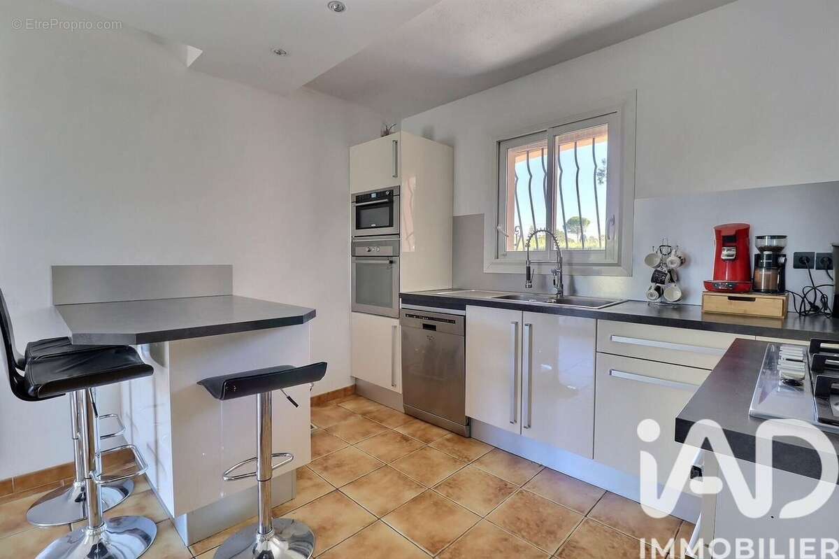 Photo 4 - Maison à LE VAL