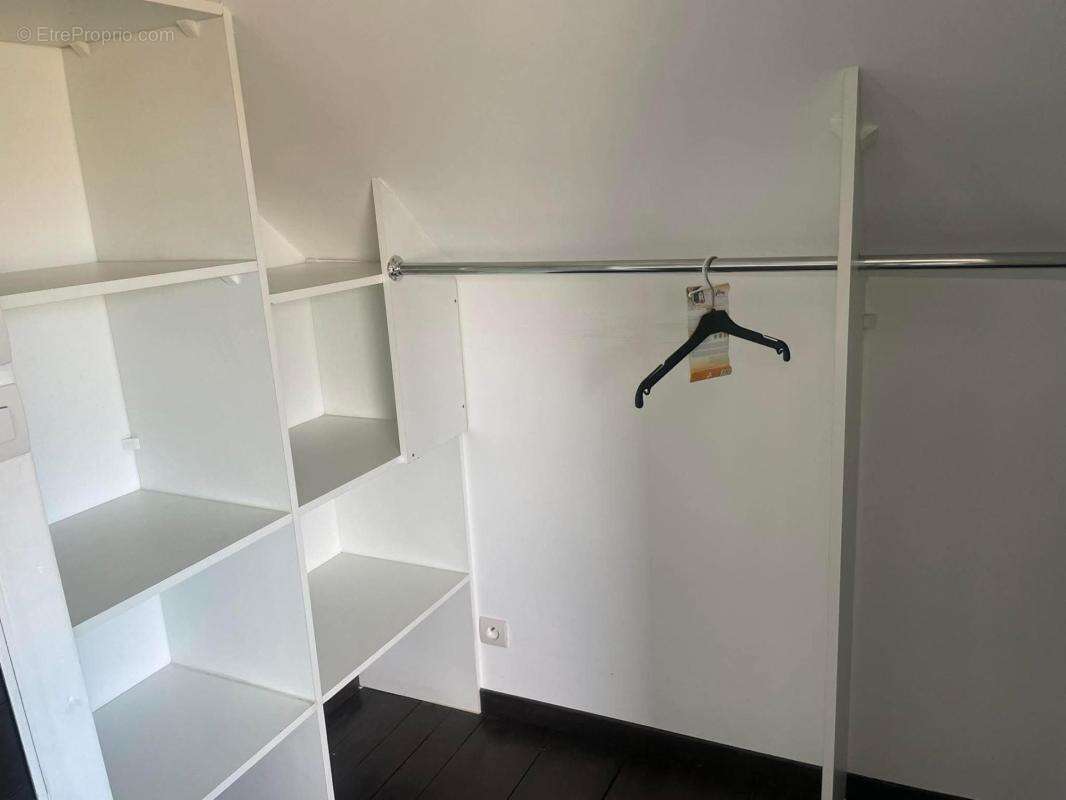 NOUVEAUTÉ !! Bel appartement hyper-centre-ville, vue Mayenne - photo 8