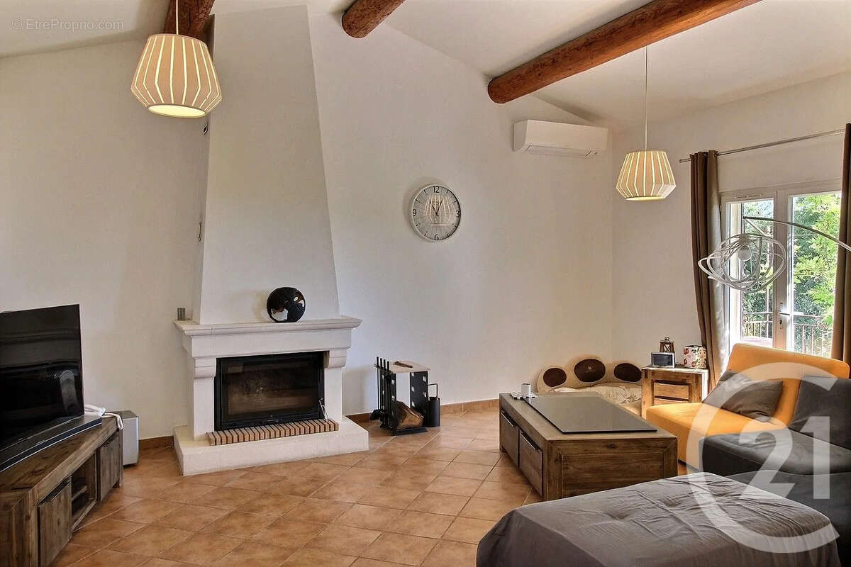 Maison à OPIO