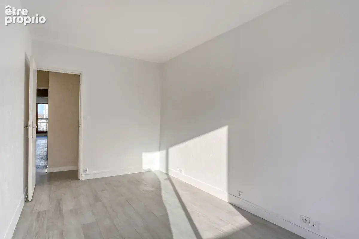 Appartement 3p - deux balcons - place de parking - photo 12