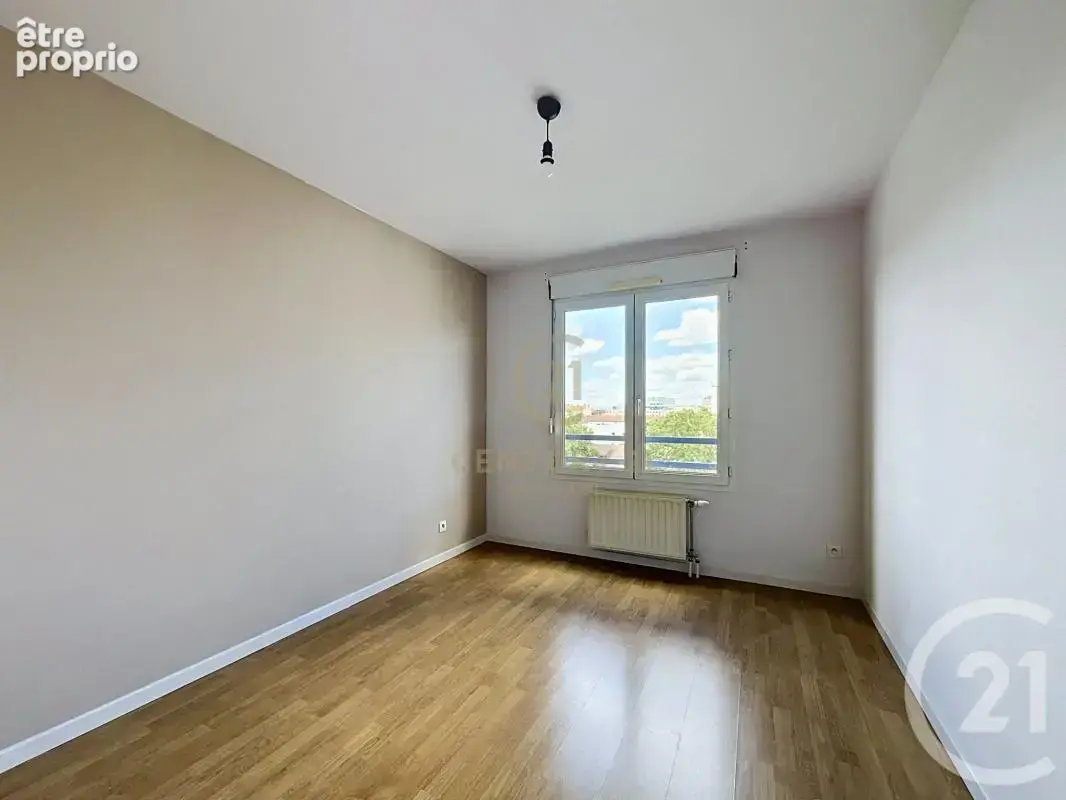Appartement 92 m² à Lyon-8e  - photo 7
