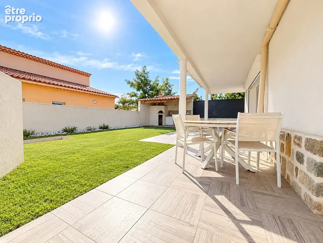 T4 avec grand jardin aménagé, dépendance et stationnements ! - photo 10