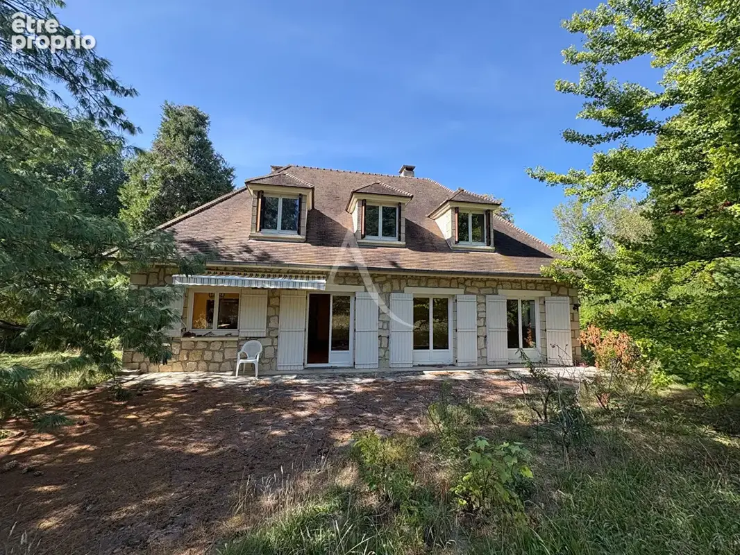 Propriété à Auvers-Saint-Georges - jardin paysagé, beaux espaces, sous-sol total - photo 2