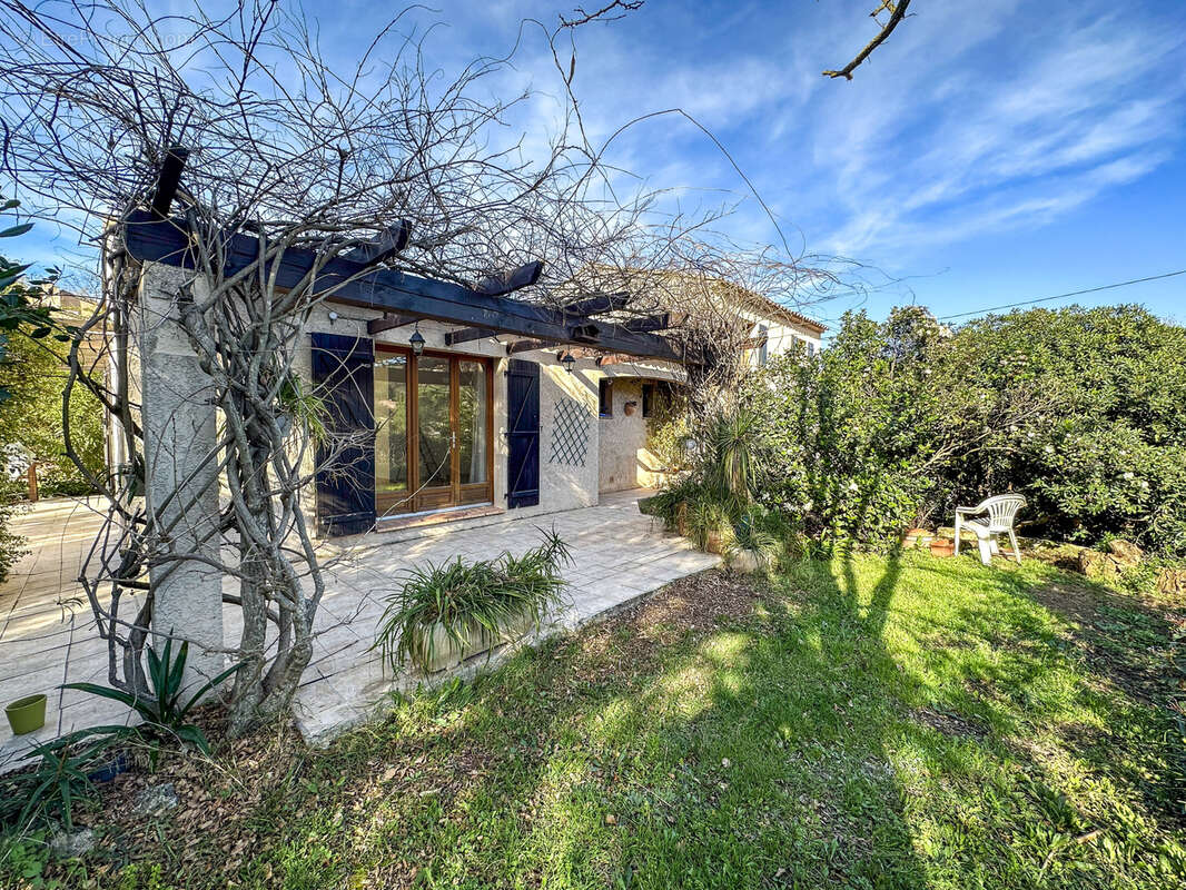 Maison à PIERREFEU-DU-VAR