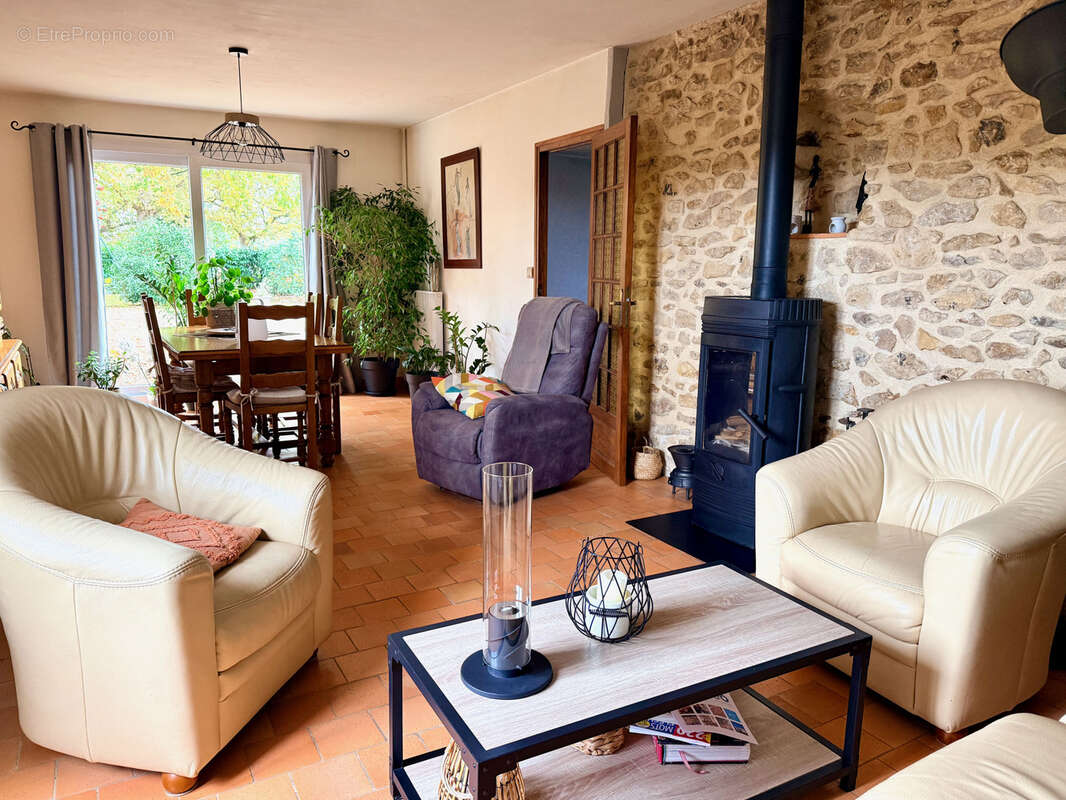 Maison à BAZOUGES-SUR-LE-LOIR