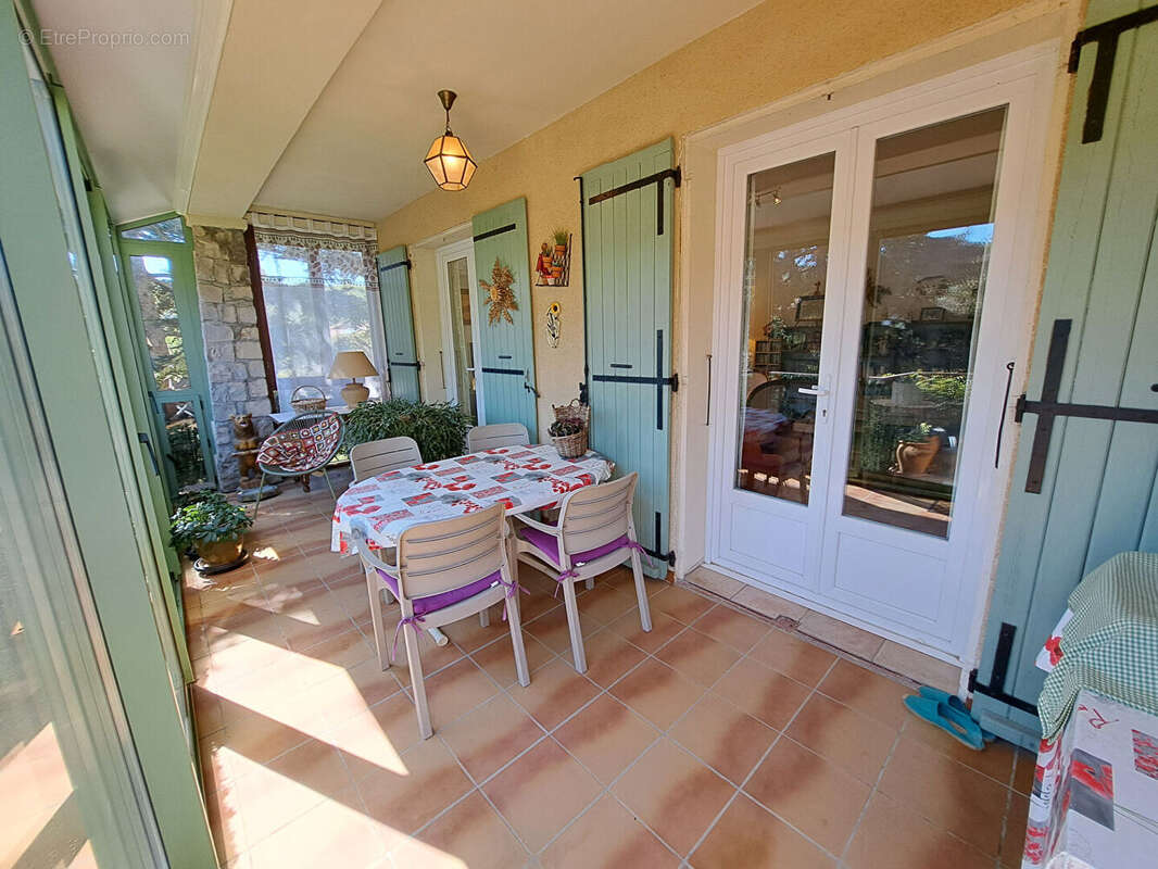 Maison à MALAUCENE