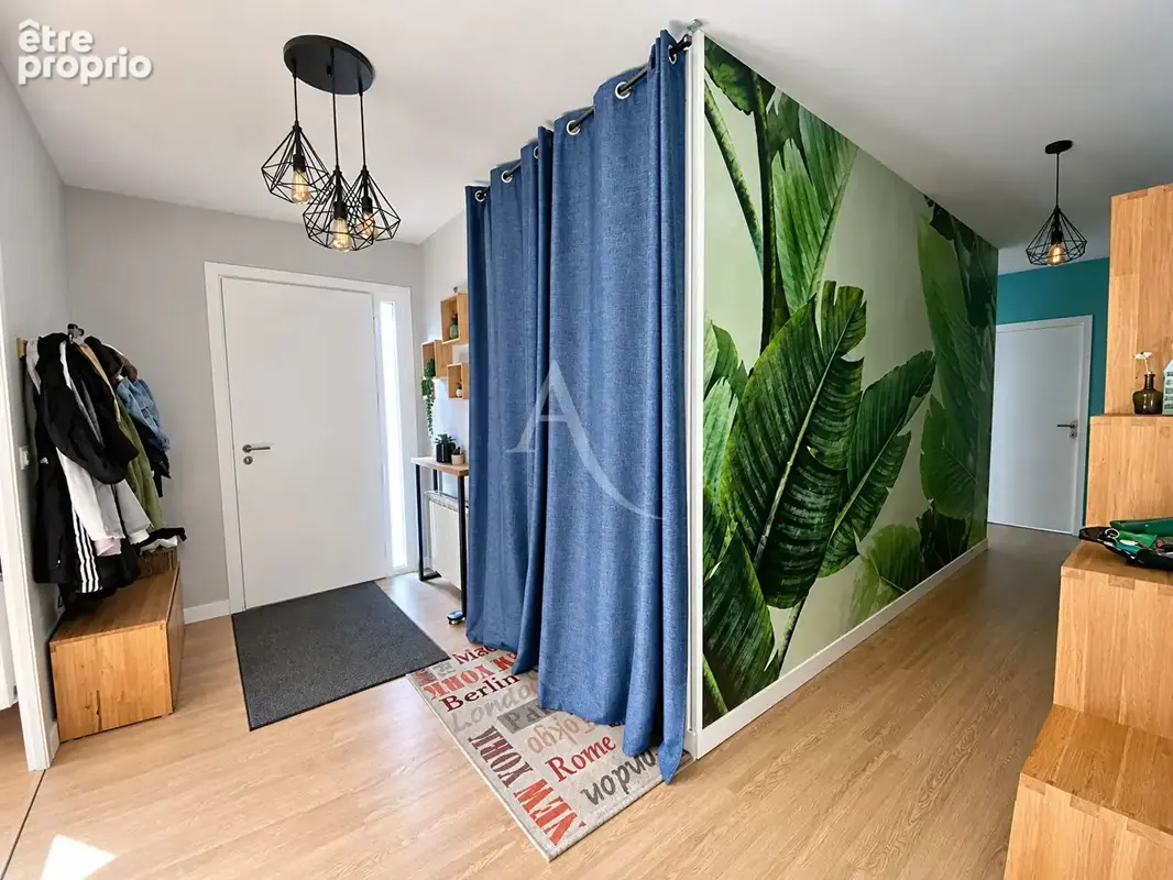 Maison de plain-pied avec grande dépendance Mardié 7 pièce(s) 154 m2 - photo 3