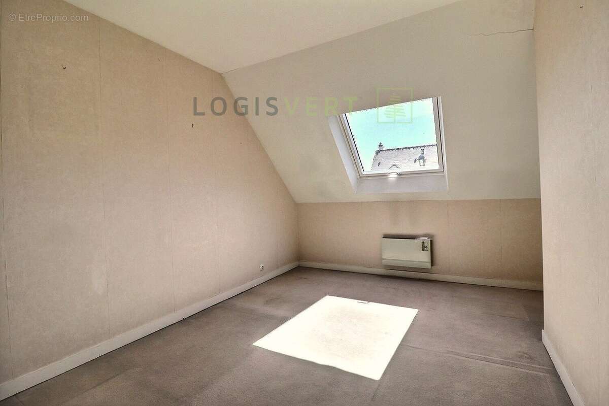 Maison 143 m² à Bievres  - photo 7