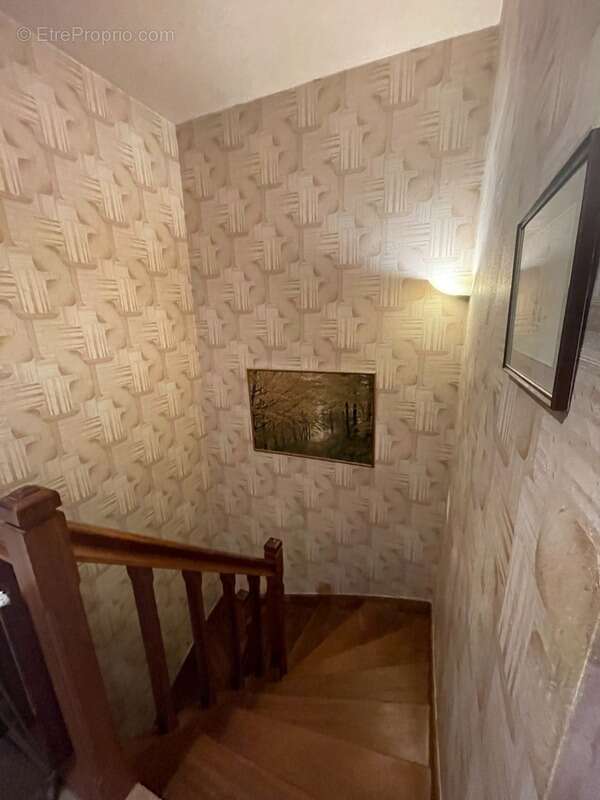 Maison à CHATEAUPONSAC