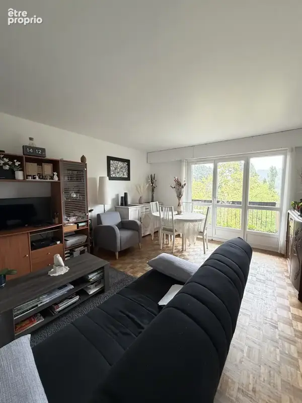 Photo Appartement à Bures-Sur-Yvette au prix de 244 400€