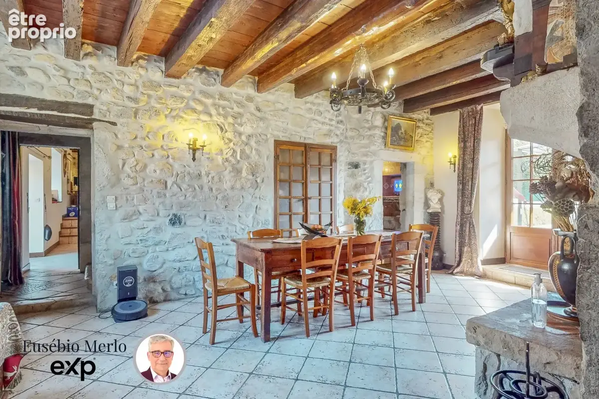 Maison 8 pièces 311 m² à vendre à Sainte-Marie-D'alloix (38660) - photo 4