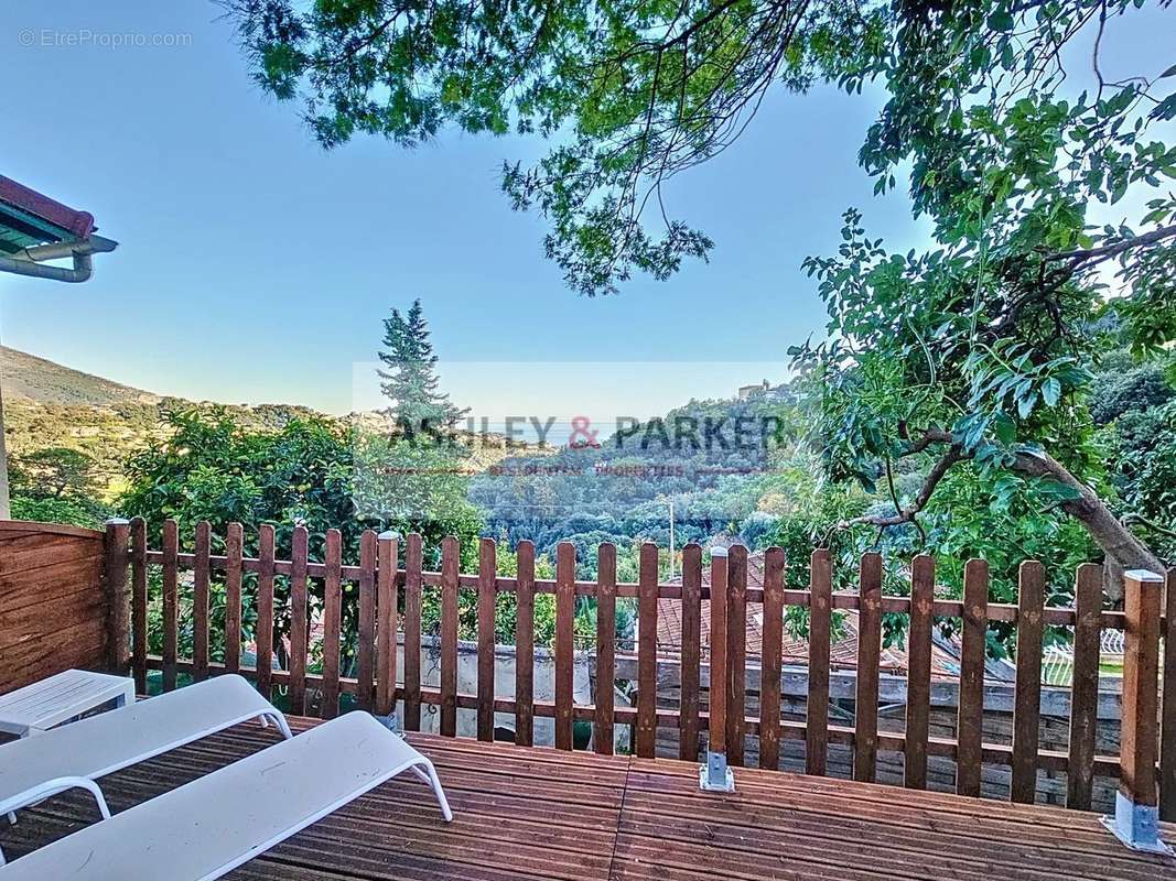 Maison à SAINTE-AGNES