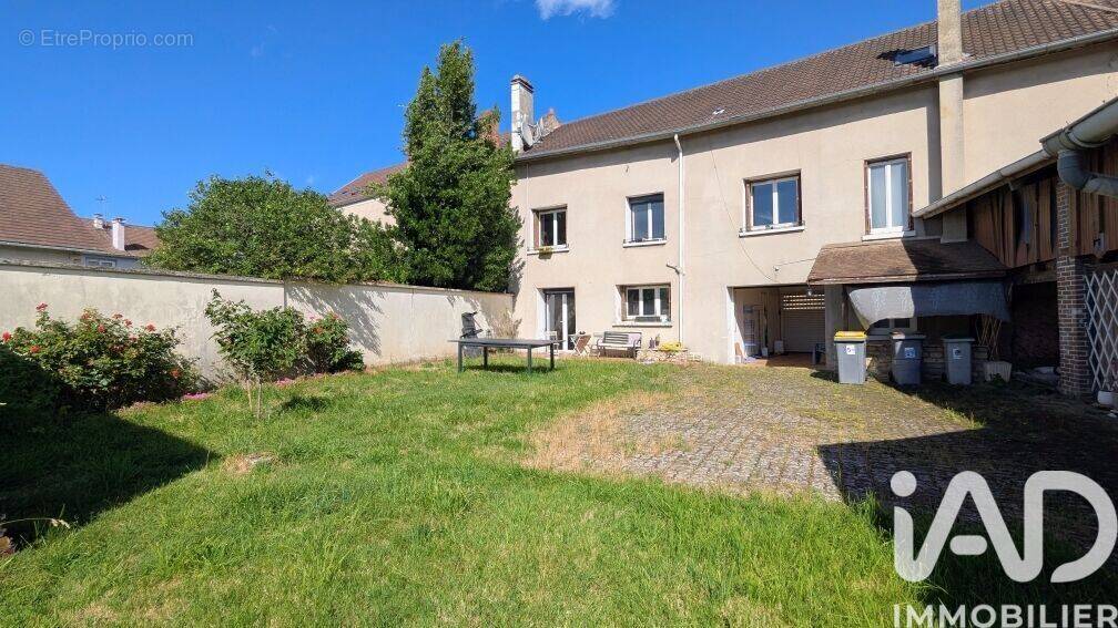 Photo 1 - Maison à FLINS-SUR-SEINE