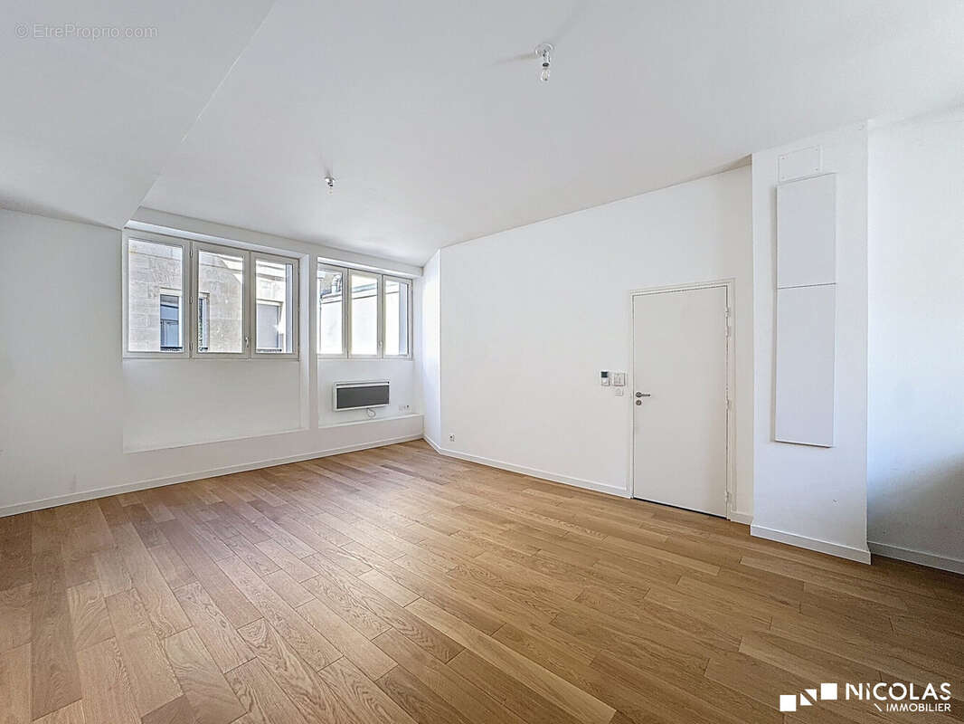 Appartement à BORDEAUX