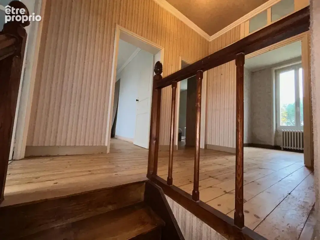 Charmante maison individuelle  proche centre bourg sur 1751 m² de jardin, annexes et dépendances - photo 13
