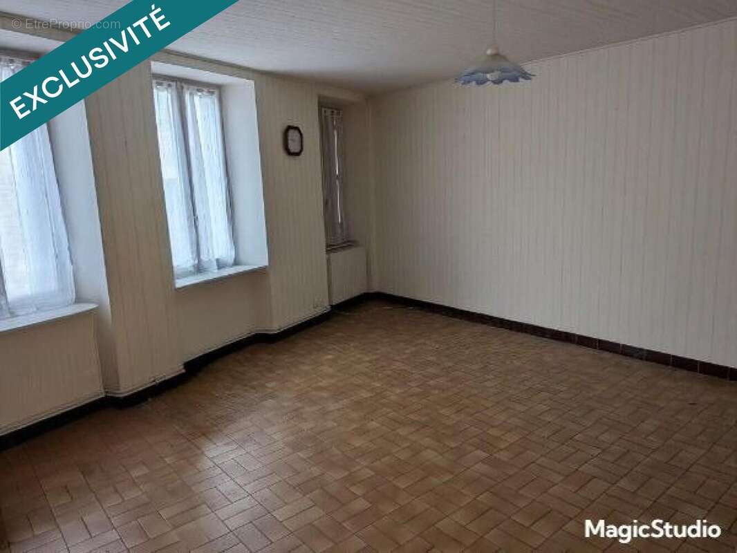 Maison 110 m² à Salins-Les-Bains  - photo 2