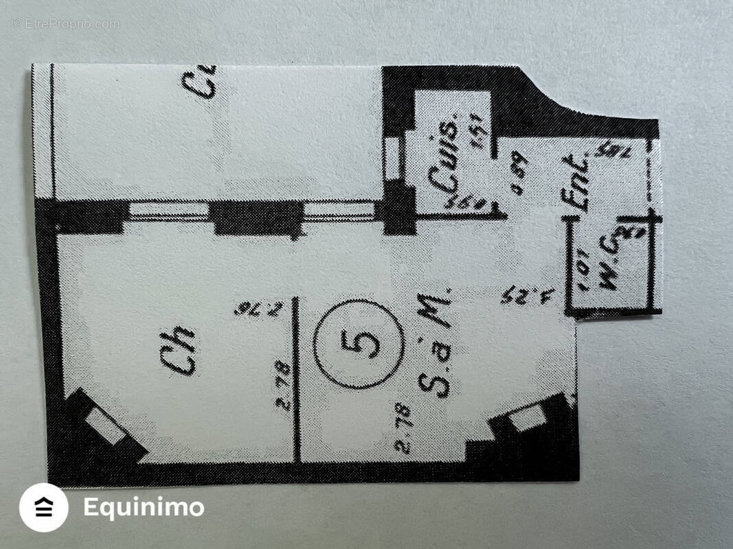 Appartement à PARIS-18E