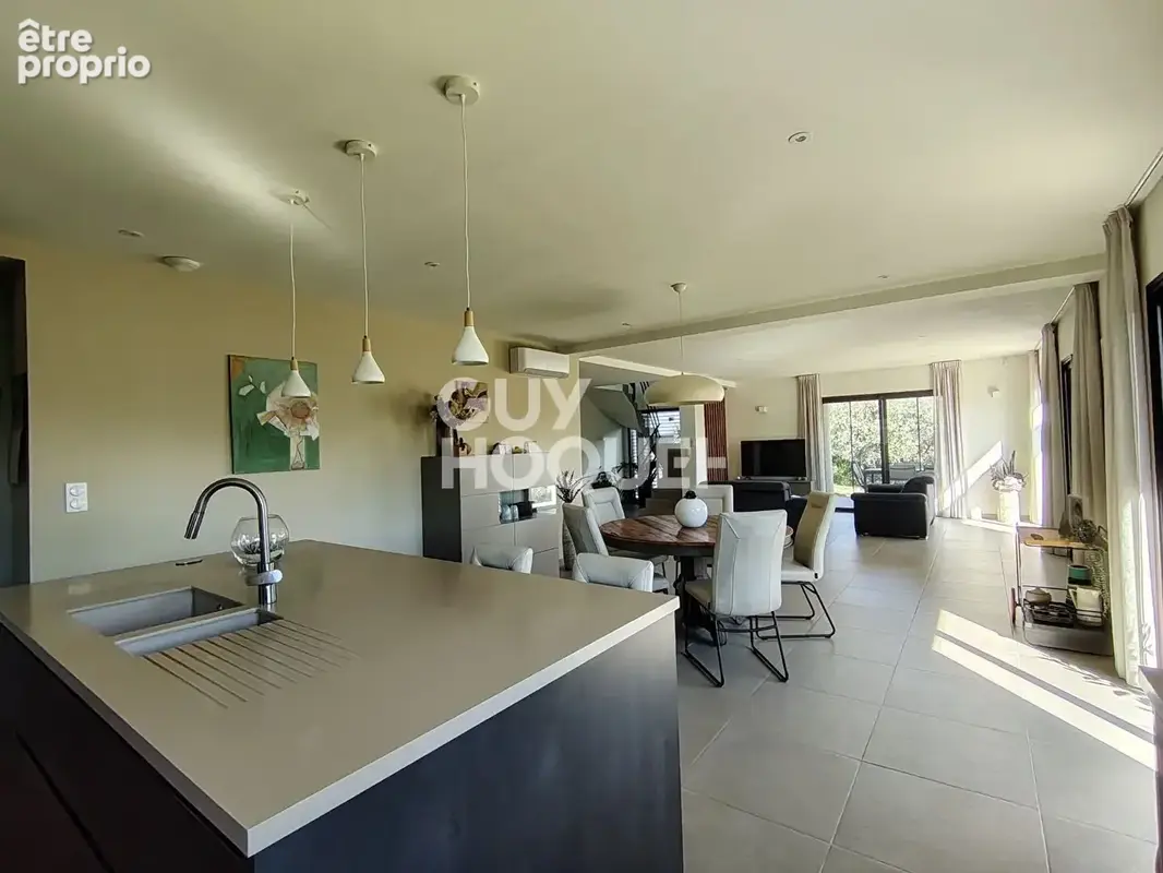 Beaumes-de-Venise - Villa d'architecte de 180 m², 3 chambres, Jardin, Garage, Piscinable - photo 9