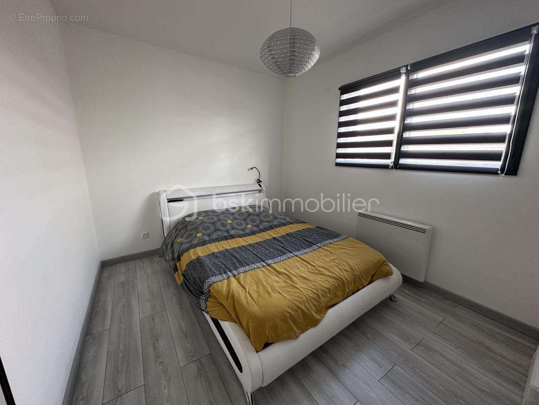 Maison à MOISSY-CRAMAYEL