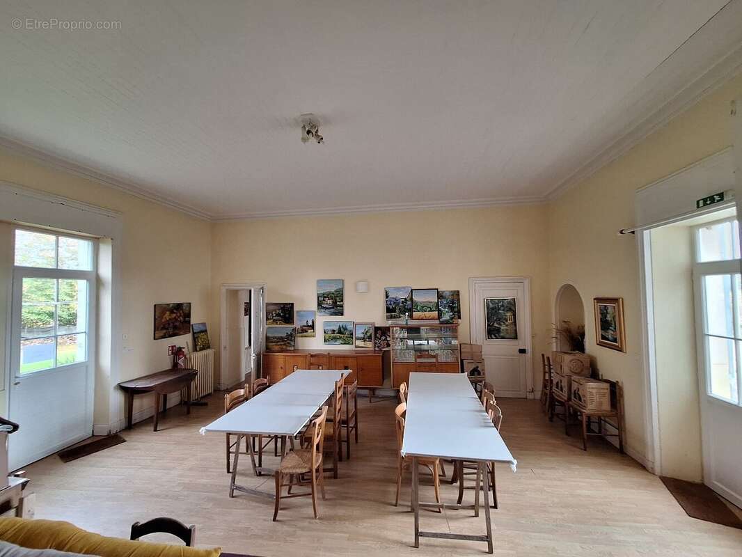 Maison à CHERVES-RICHEMONT