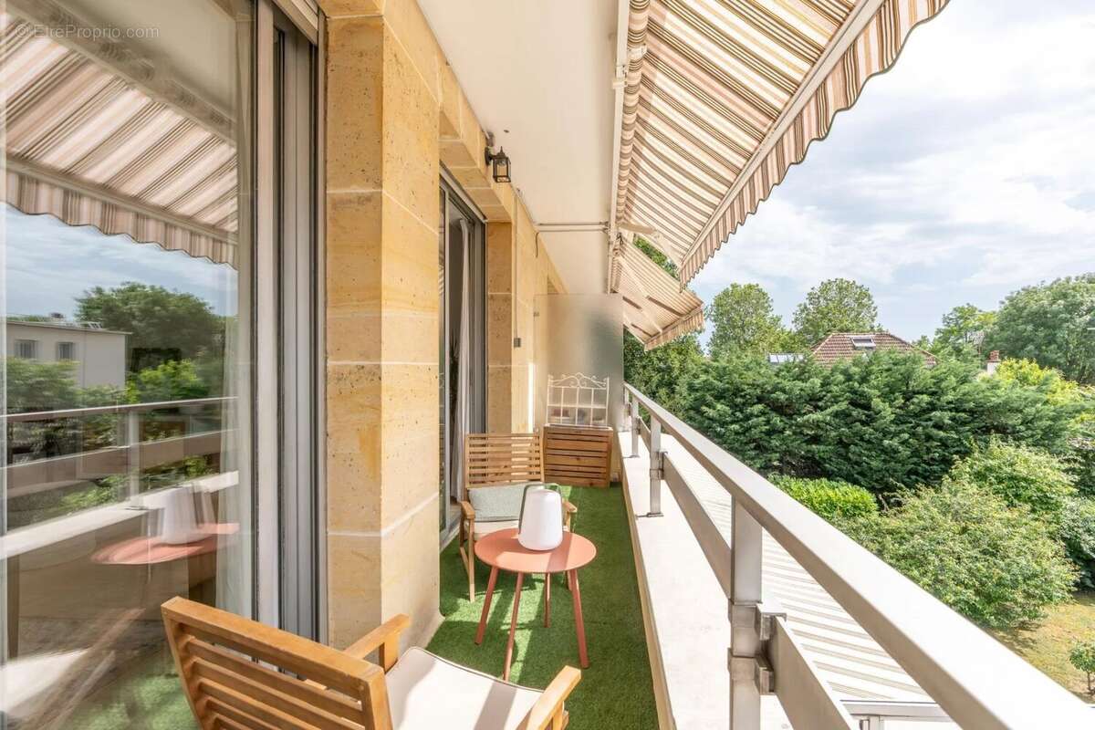 Appartement à LE PERREUX-SUR-MARNE