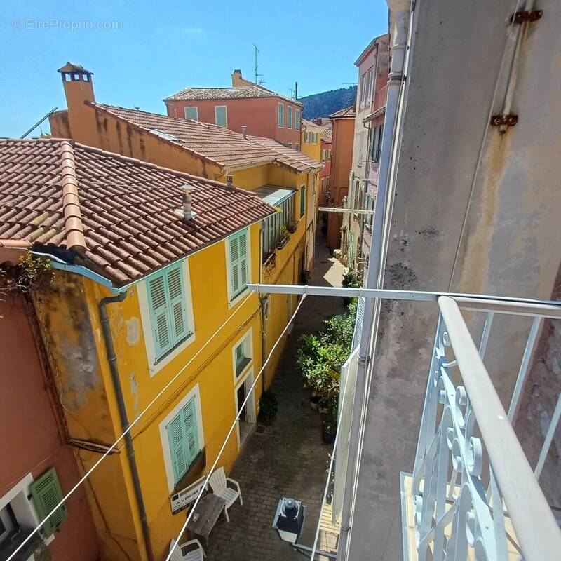 Appartement à BEAULIEU-SUR-MER