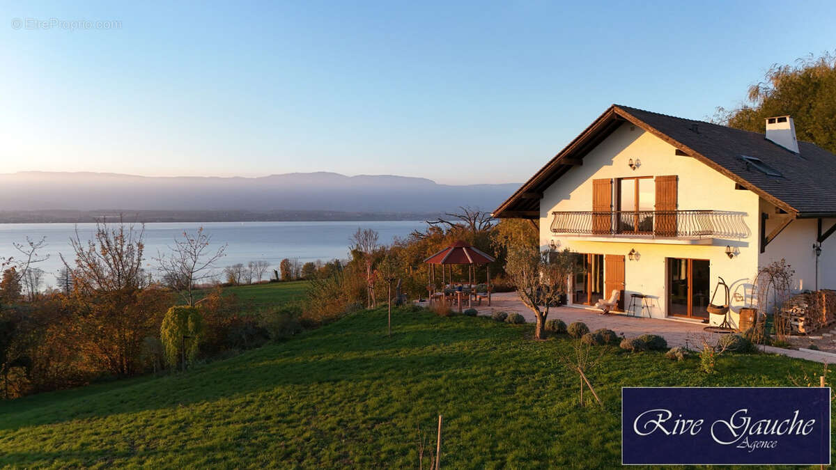 Maison à CHENS-SUR-LEMAN