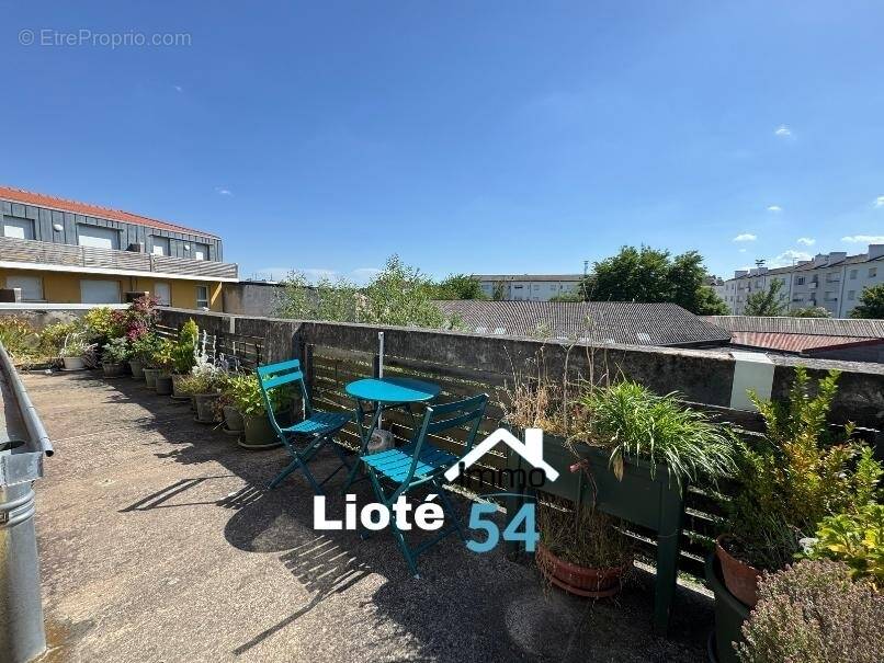 Appartement à JARVILLE-LA-MALGRANGE