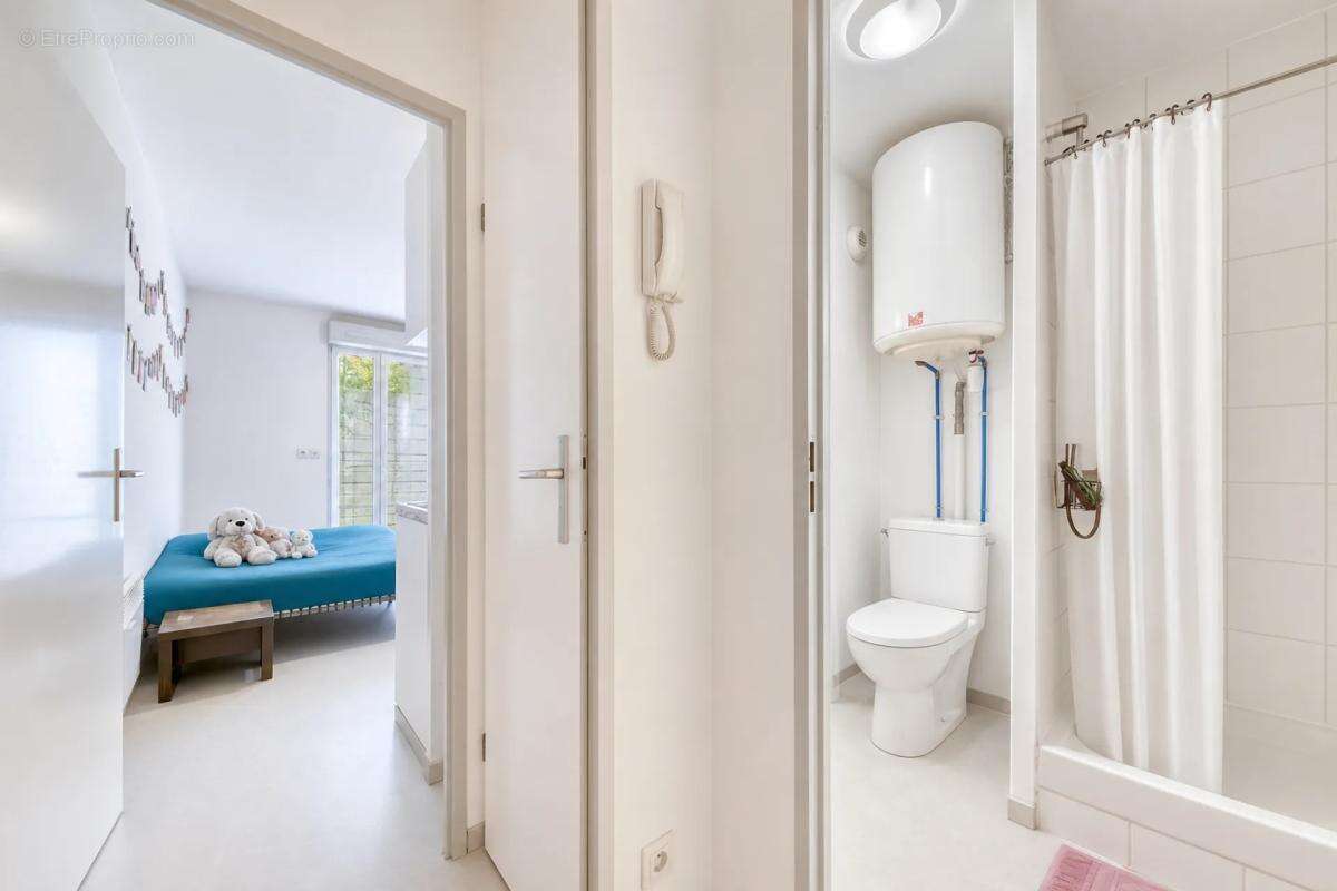 Studio lumineux de 18 m² proche écoles - Lyon - photo 6