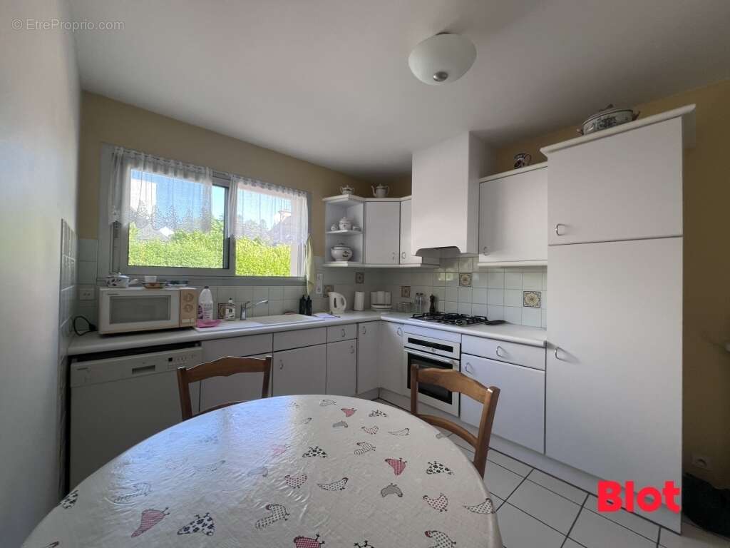 Maison 102 m² à Vannes  - photo 7