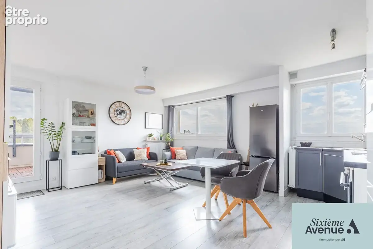 Appartement F2, dernier étage, très lumineux avec terrasse - photo 3