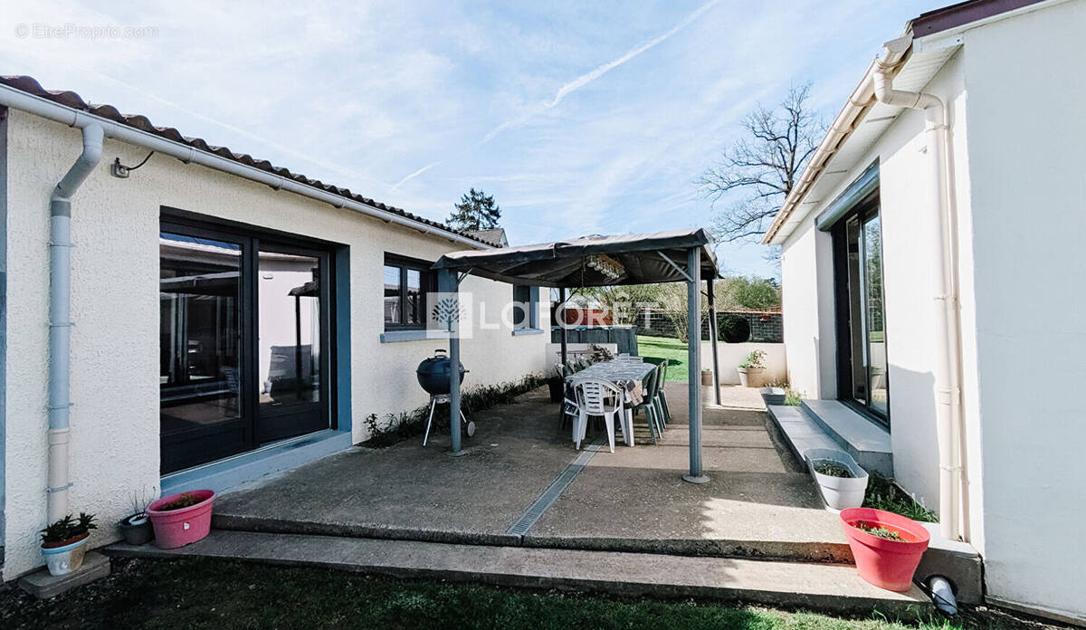 Maison à CONCHES-EN-OUCHE