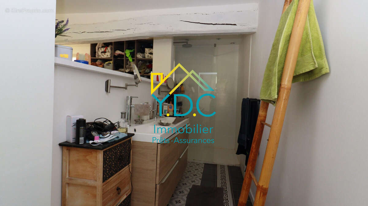 SALLE DE BAIN CHAMBRE PARENTALE RDC