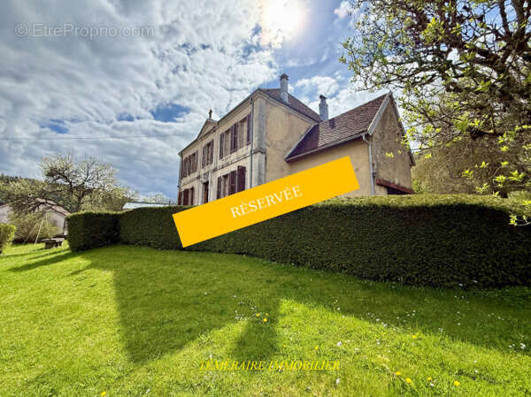 Maison à LES NANS