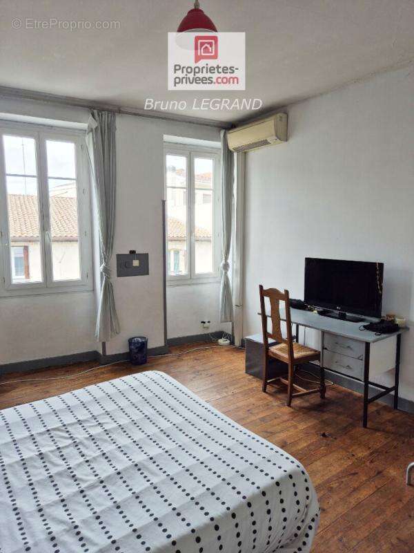 Maison idéale pour une grande famille, ou entreprise/investisseur - photo 6