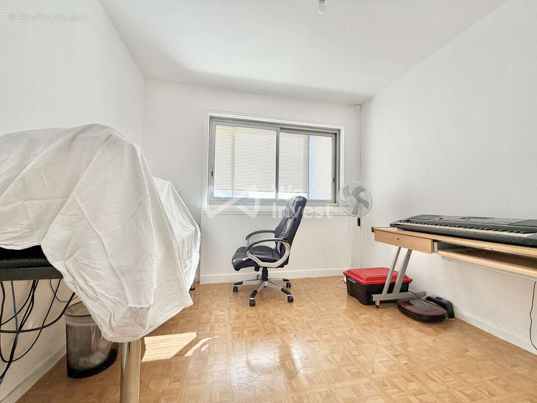 Appartement 60 m² à Clermont-Ferrand  - photo 7