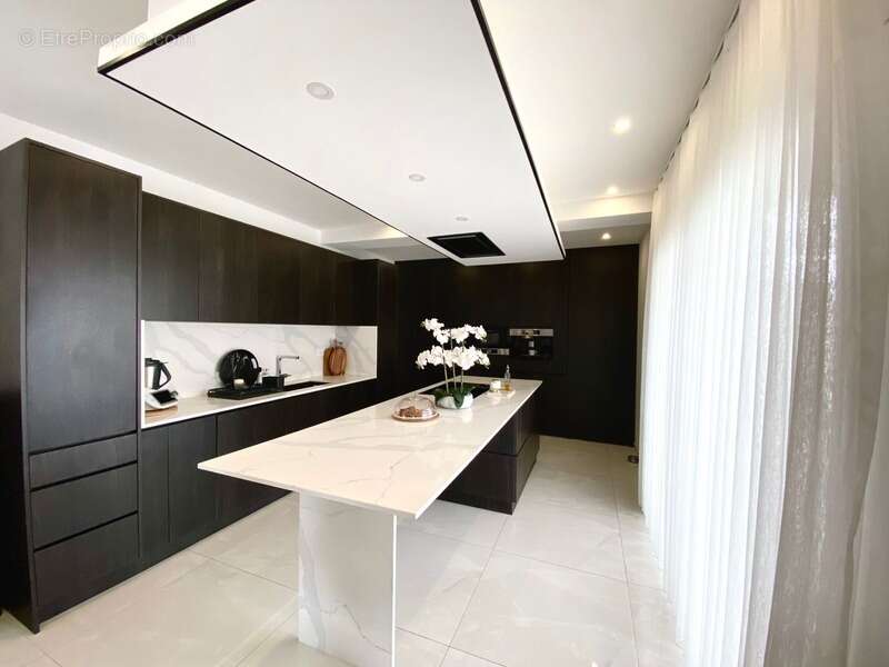 Maison à CHEVIGNY-SAINT-SAUVEUR