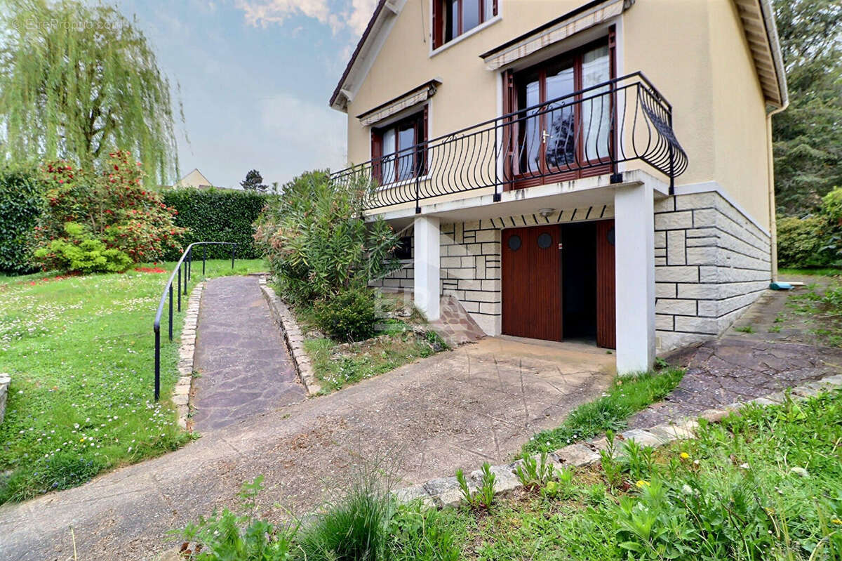 Maison 150m² à saint-leu-la-forêt - photo 10