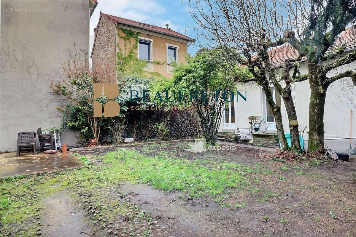 Maison à LE PERREUX-SUR-MARNE