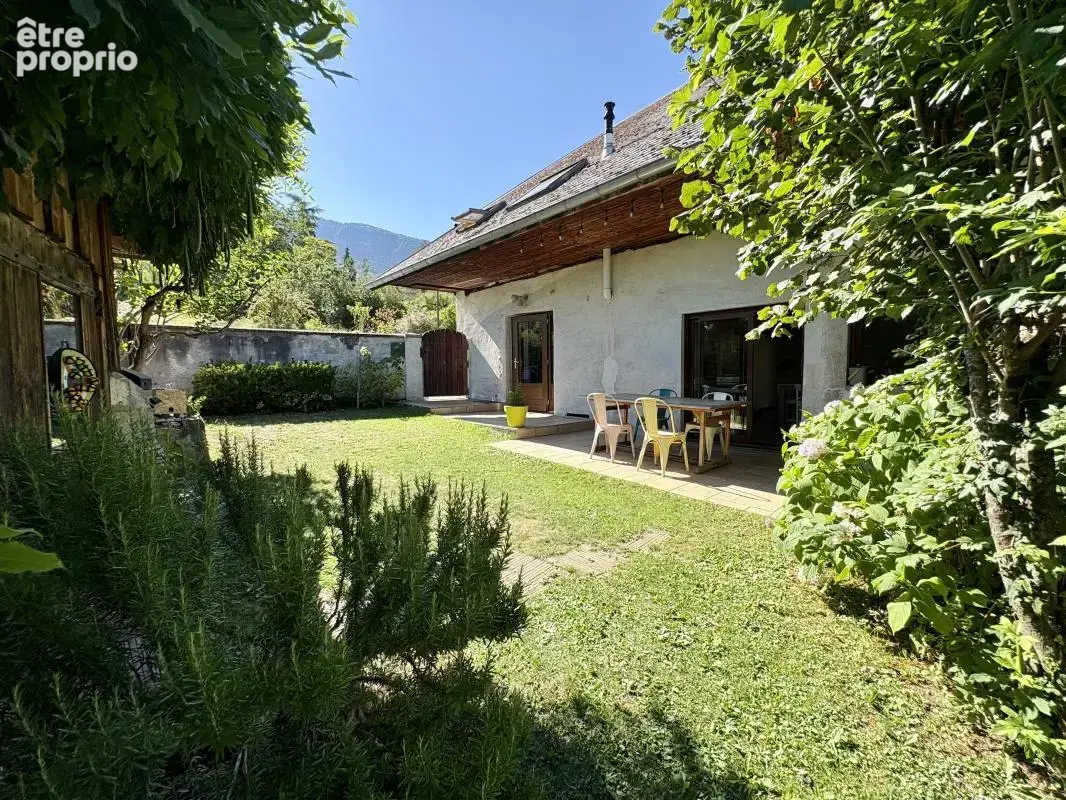 Maison 131 m² à Gruffy  - photo 12