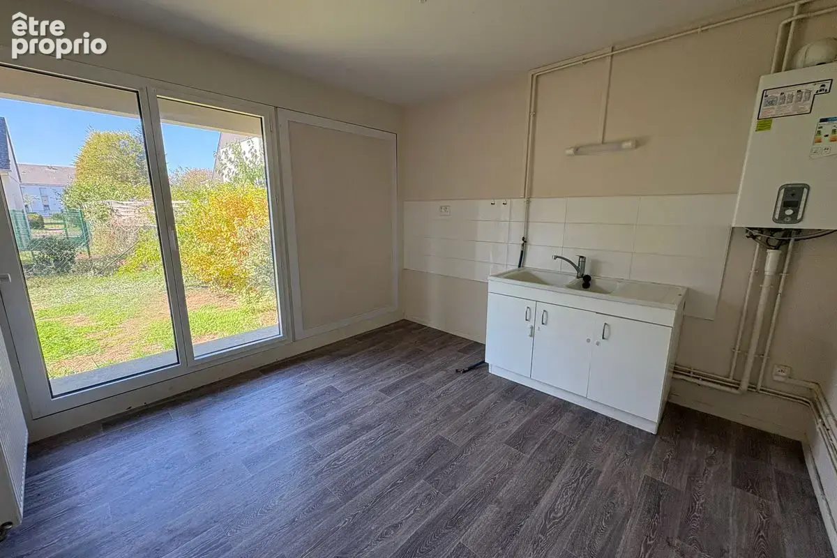 Bourgueil - Appartement T3 - photo 3