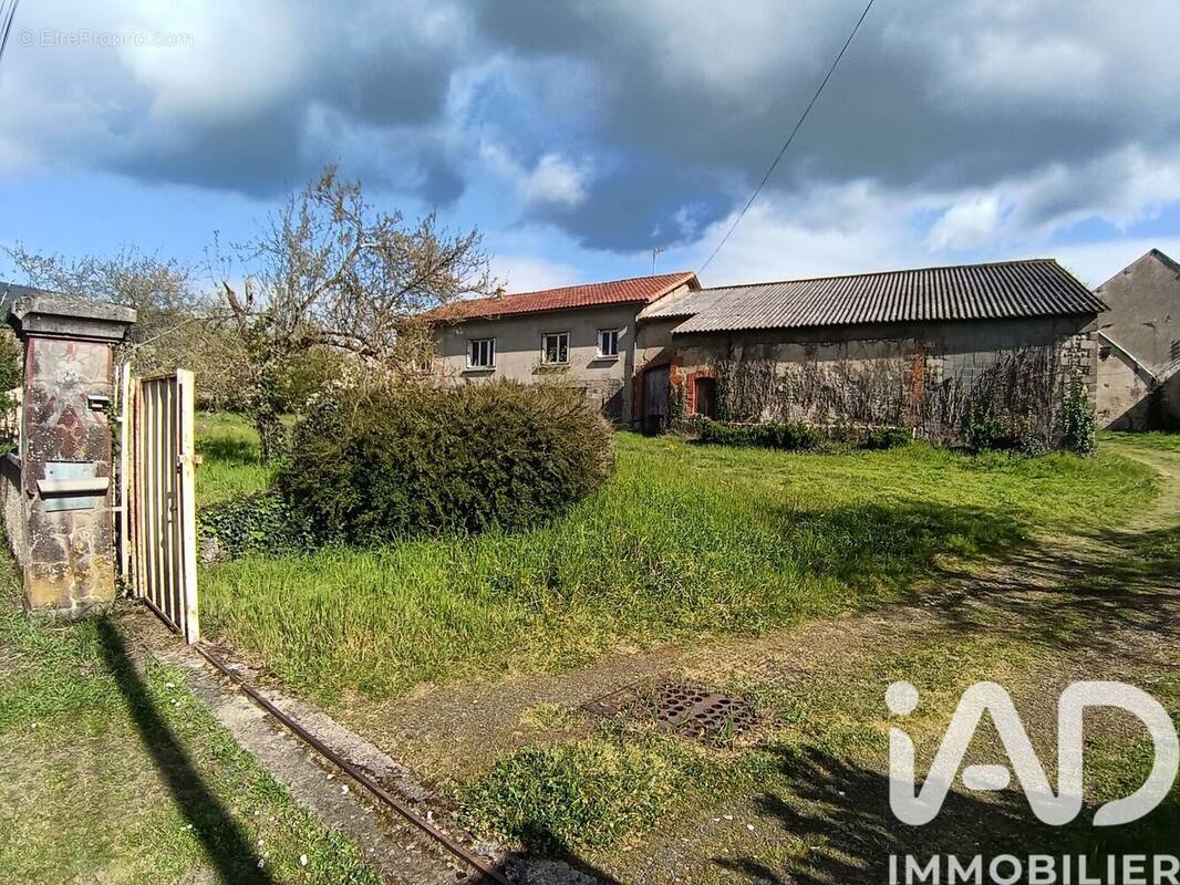 Photo 1 - Maison à SAINTE-VERGE