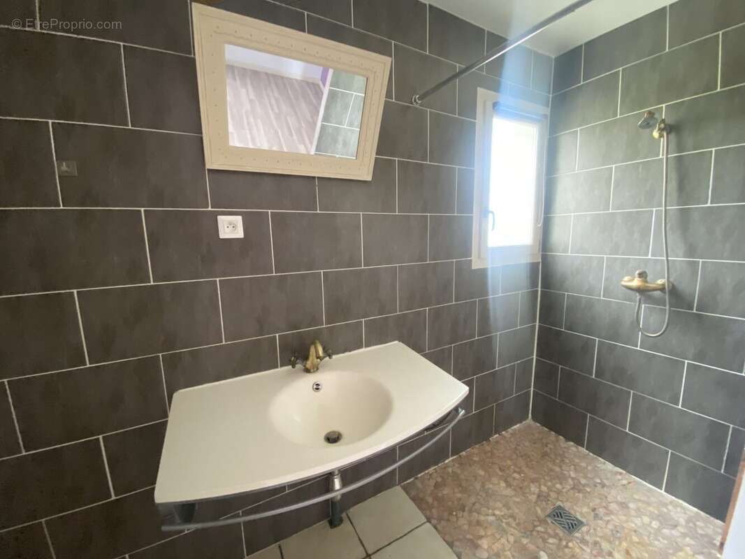 Maison à SEVRES-ANXAUMONT