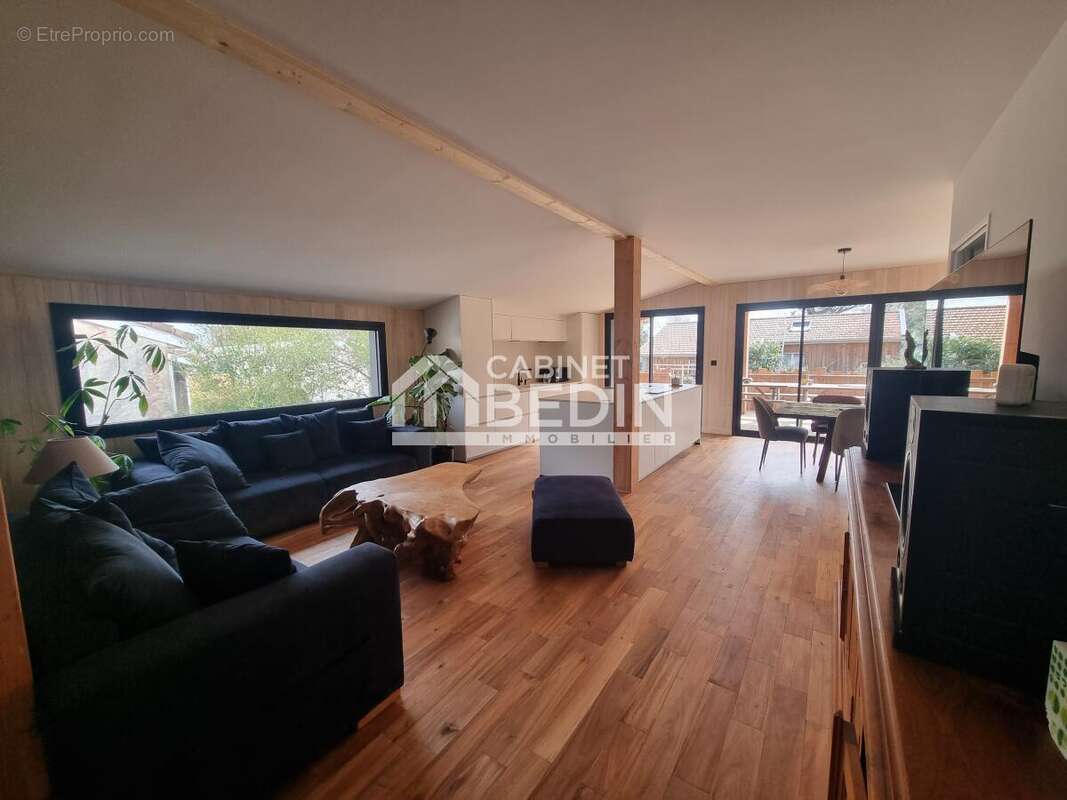 Maison à GUJAN-MESTRAS