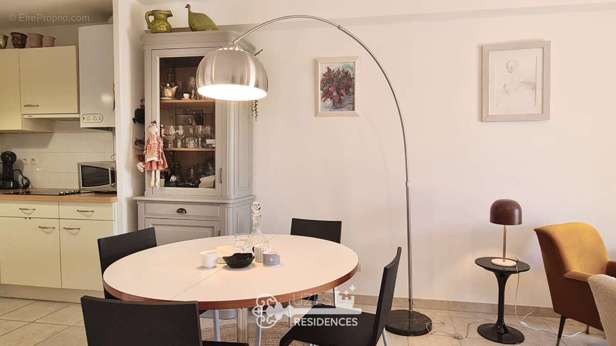 Appartement à UZES