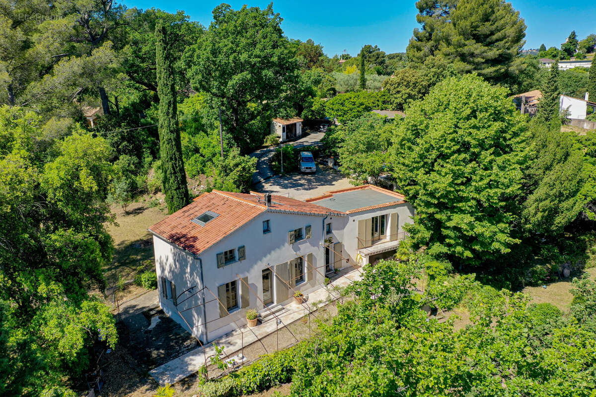 Maison à DRAGUIGNAN