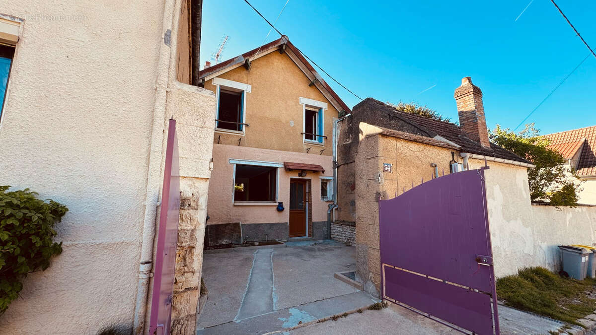 Maison à CHAMPIGNY