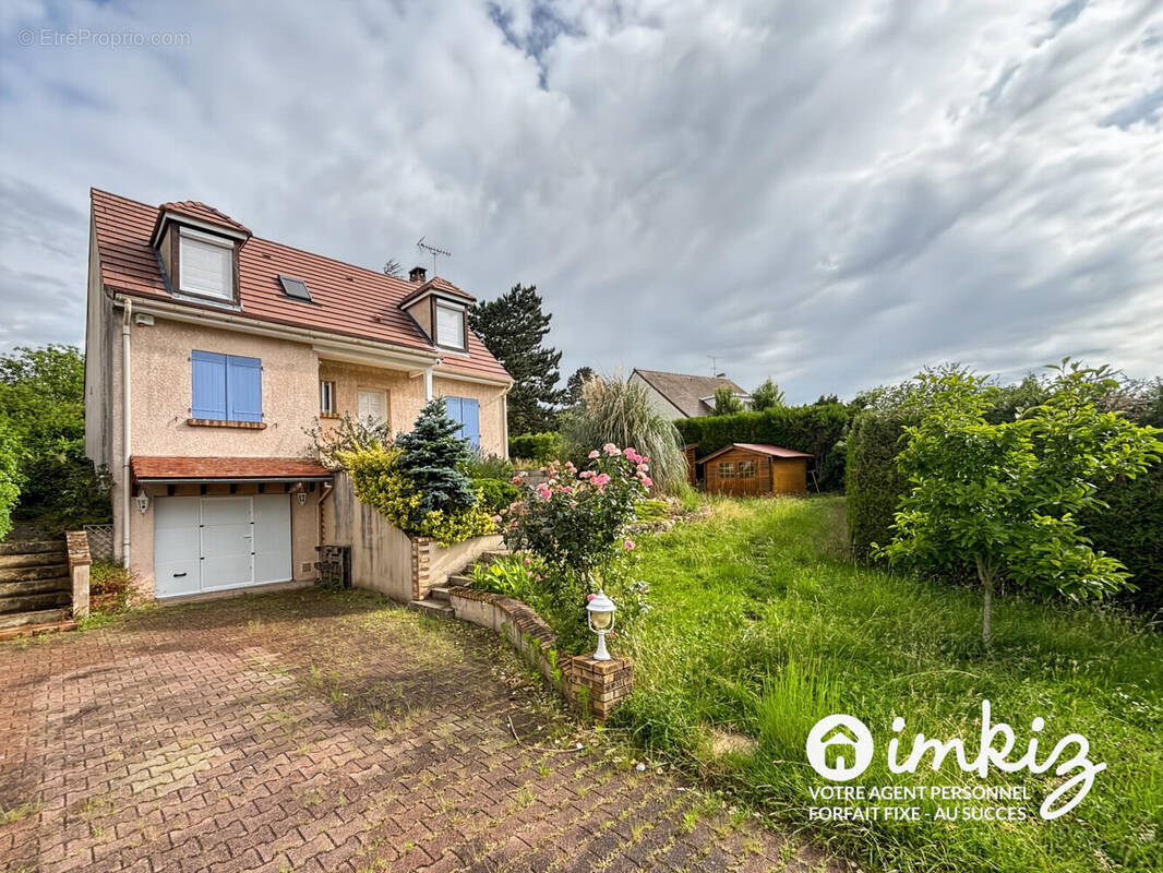 Maison à FUBLAINES