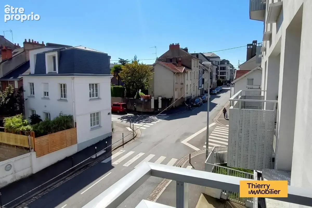 Un cocon de standing dans l'un des plus beaux quartiers de Nantes - photo 8